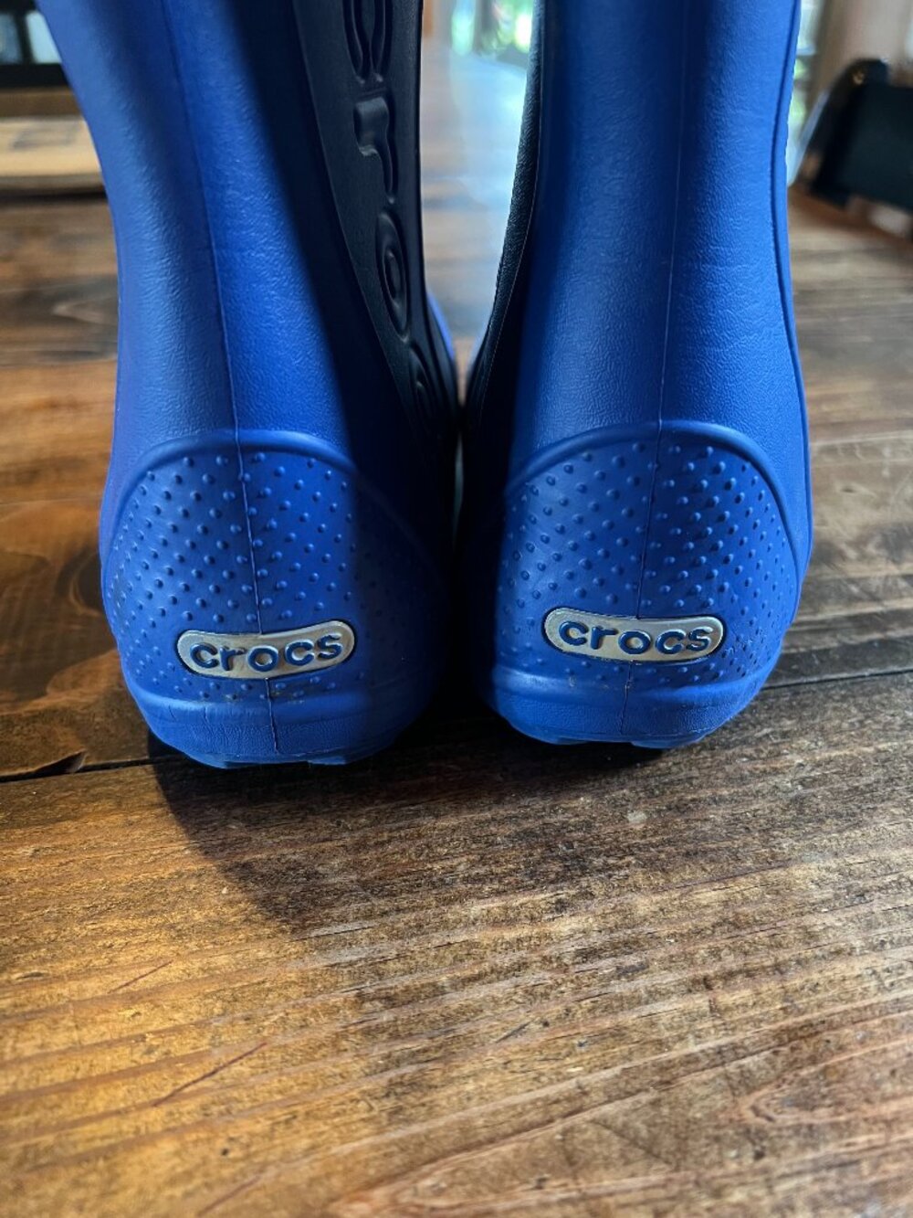 BLUE CROCS SIZE 1